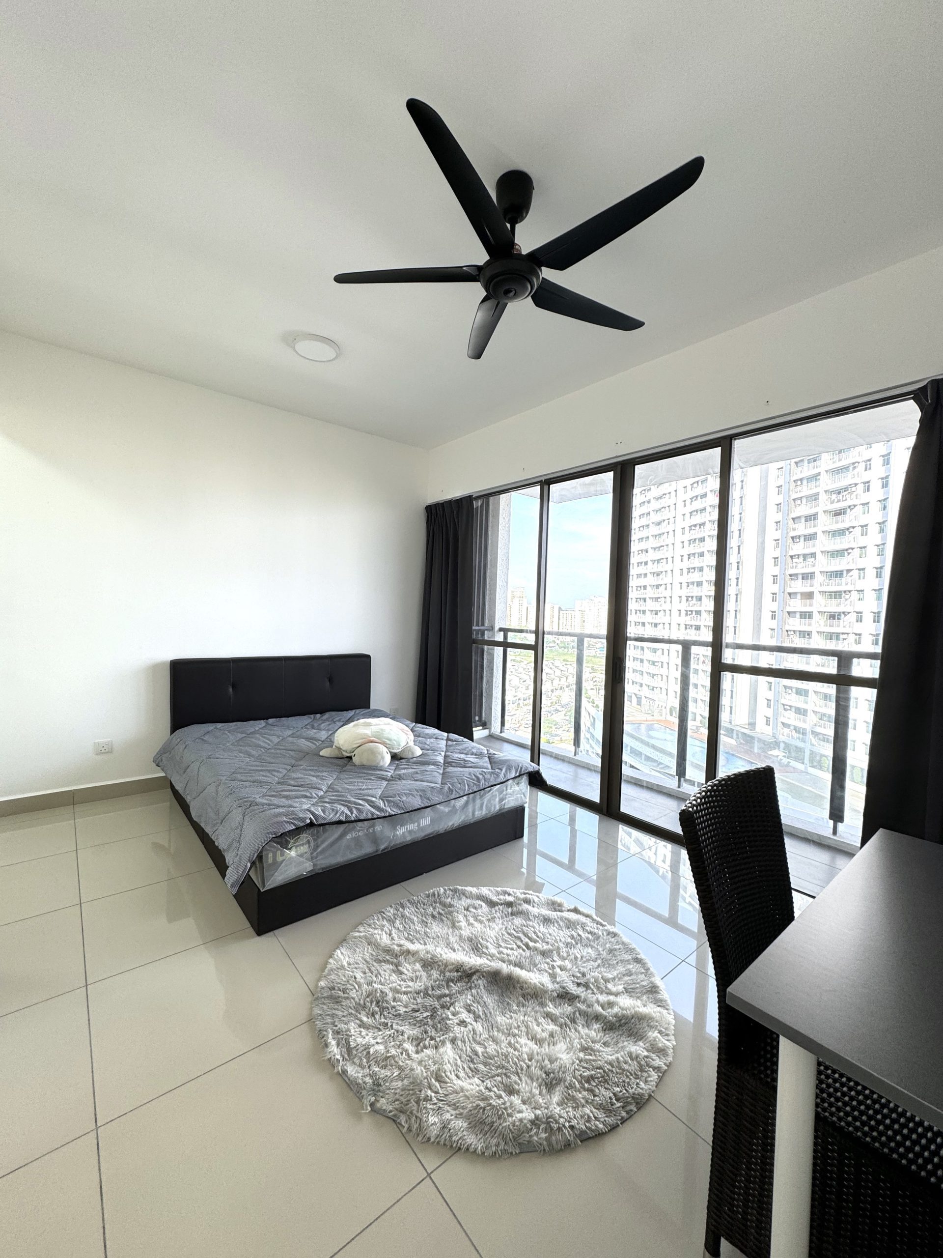 Fully furnished master room for rent in sungai ara, penang